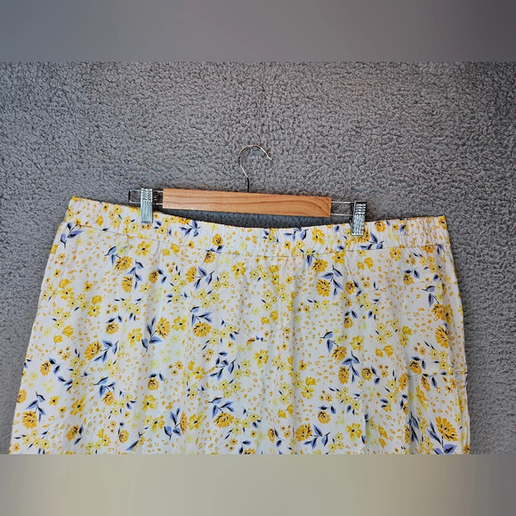 Eloquii Skirt Womens Sz 22 Yellow Floral Elastic Waist Hankerchief Hem - Picture 8 of 12